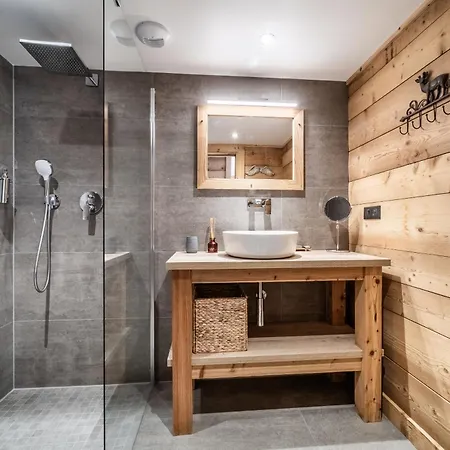 Chalet Heavenly Morzine - By Emerald *